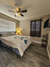 133 Hopkins Blvd in Biloxi, MS - Building Photo - Building Photo