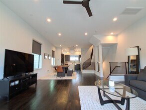 4307 Schuler St in Houston, TX - Building Photo - Building Photo