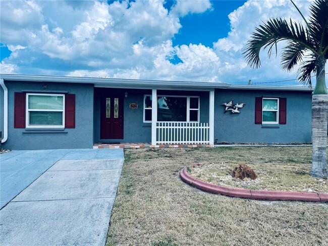 property at 631 Palmetto Dr