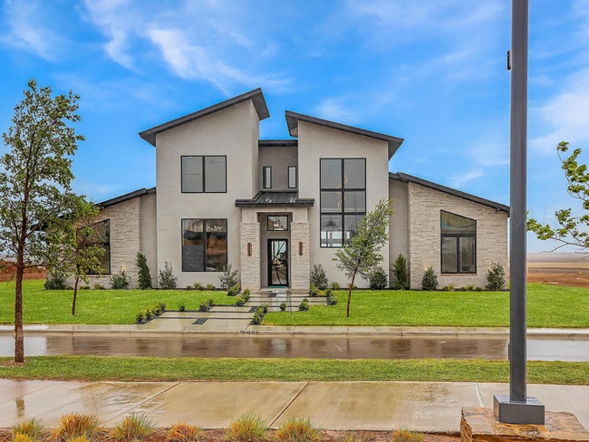 property at 9405 Rockridge Pkwy