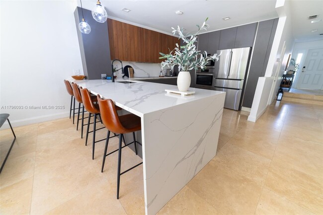property at 21387 Marina Cove Cir