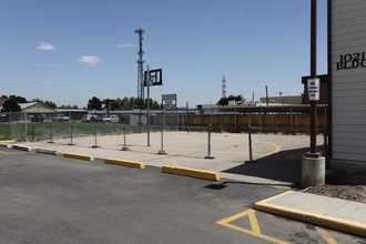 Kipling Townhomes in Lakewood, CO - Building Photo - Building Photo