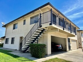 2946 Peachtree Dr in Stockton, CA - Building Photo - Building Photo