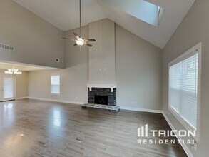 335 Stonecrest Dr in Carrollton, GA - Building Photo - Building Photo