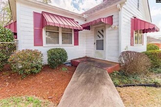 1301 Ashley St in Columbia, SC - Building Photo - Building Photo