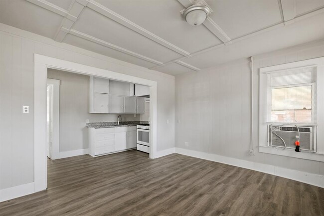 8402 Brockton St in Houston, TX - Building Photo - Building Photo