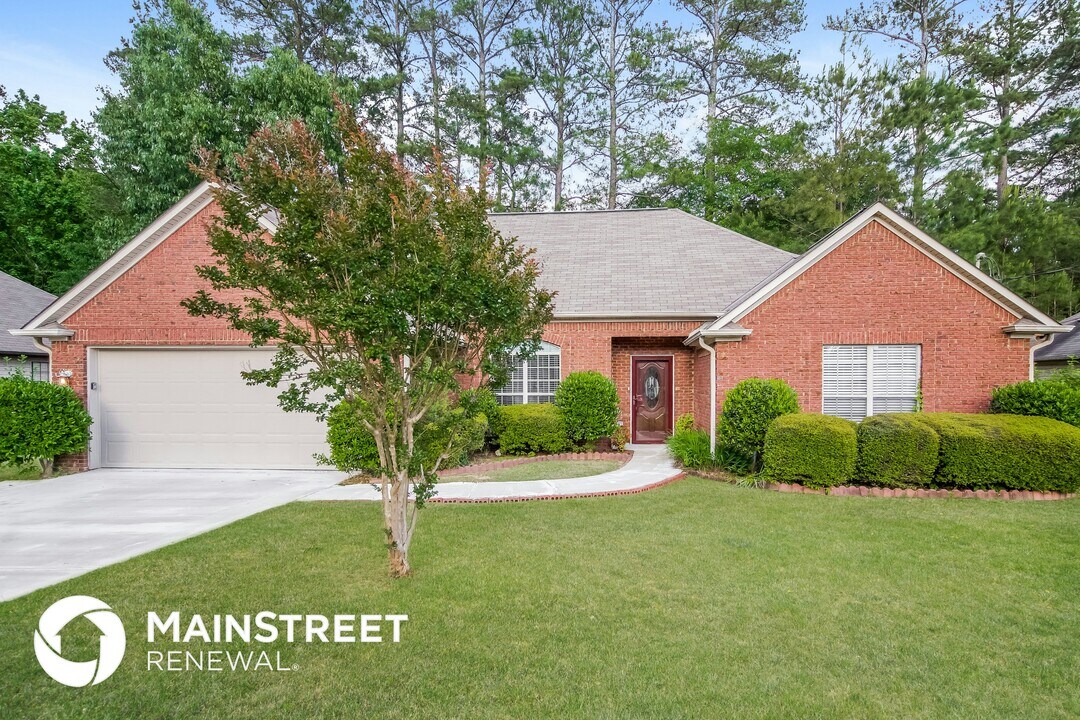 5440 Virginia Way in Bessemer, AL - Building Photo