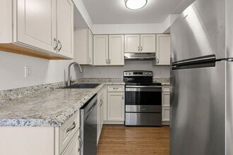 14520 NW Hunters Dr in Beaverton, OR - Building Photo - Building Photo