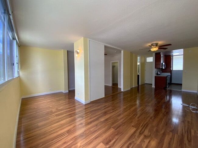 1543 Makiki St in Honolulu, HI - Foto de edificio - Building Photo