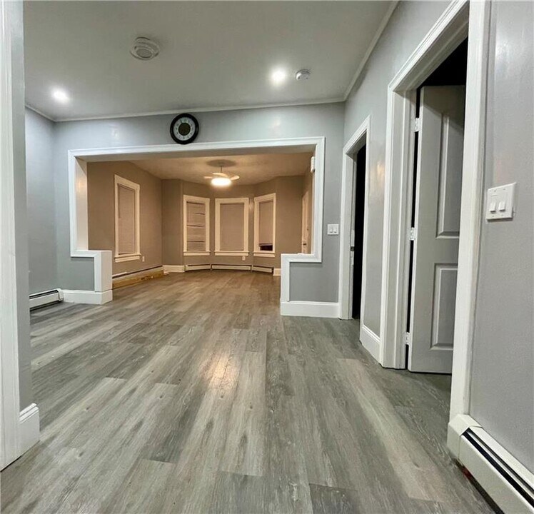 36 Highland St in Pawtucket, RI - Building Photo