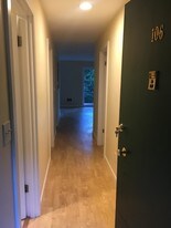 2717 76th Ave SE Apartamentos