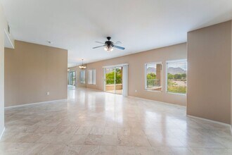 10830 Amber Ridge Dr in Las Vegas, NV - Building Photo - Building Photo