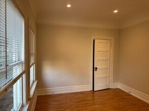 535 30th St, Unit Unit 2 in Oakland, CA - Building Photo - Building Photo