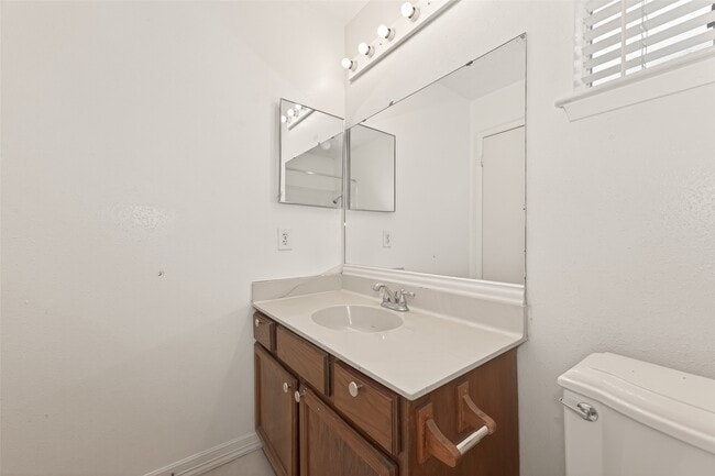 property at 2803 Fir Crest Ct