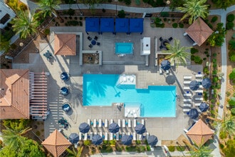 Castile Apartments in Henderson, NV - Building Photo - Building Photo