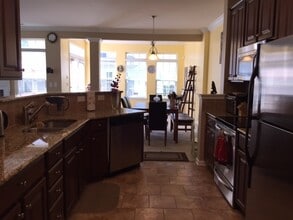 2184 Belle Vernon Ave in Charlotte, NC - Building Photo - Building Photo
