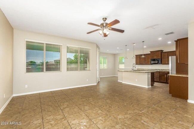 35082 N Laredo Dr in Queen Creek, AZ - Building Photo - Building Photo