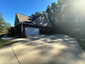 68 Bentbrook Cir in Oxford, AL - Building Photo - Building Photo