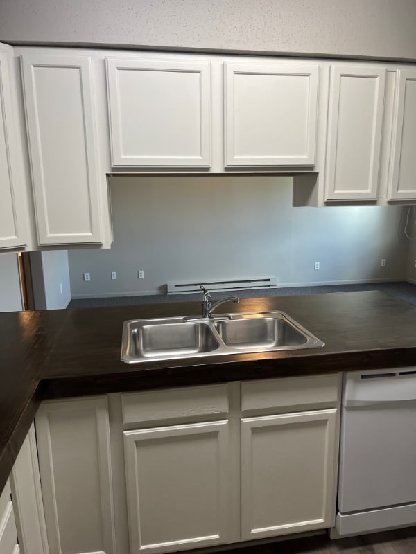 1304 Warren St in Mankato, MN - Building Photo - Building Photo