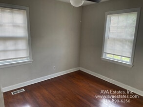 2210 Court St in Pueblo, CO - Foto de edificio - Building Photo