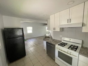 345 Mockingbird Ln in Lexington, KY - Building Photo - Building Photo