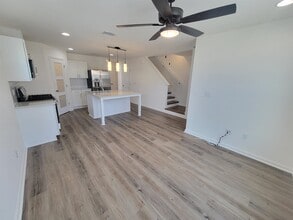 1367 Landon Hills Dr in Tallahassee, FL - Building Photo - Building Photo