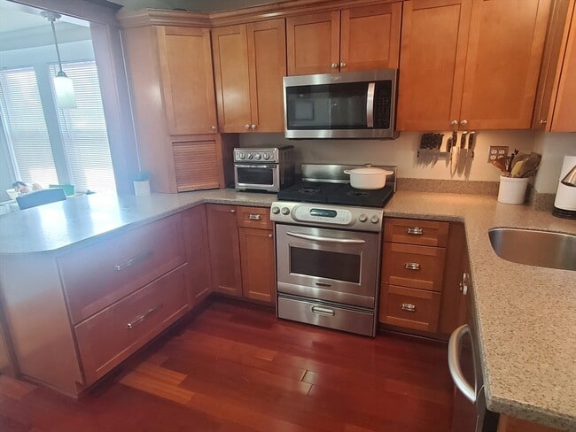 property at 1-3 Grayson St