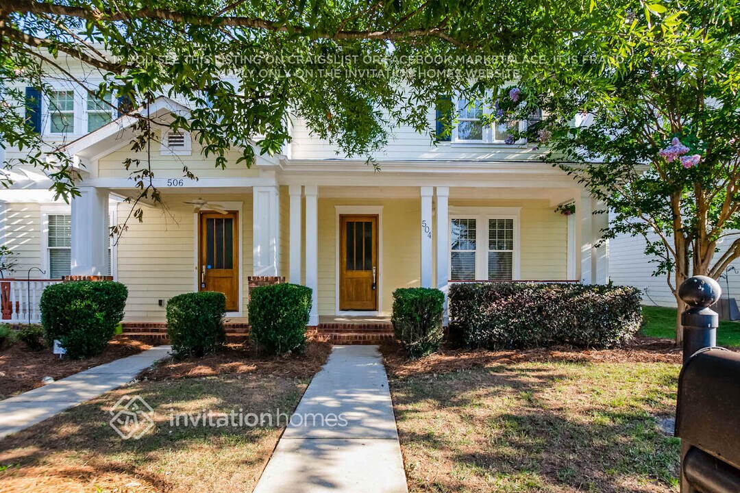 504 Camellia St in Belmont, NC - Building Photo