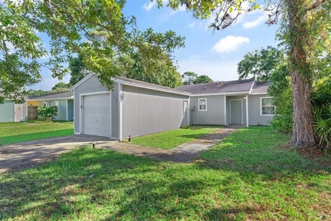 540 Chateau Cir in St. Marys, GA - Foto de edificio - Building Photo