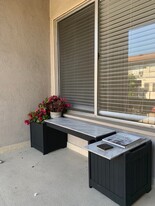 1173 N Curson Ave, Unit 8 Apartments