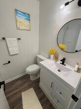 950 N Walnut St, Unit 9 in La Habra, CA - Building Photo - Building Photo