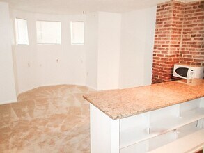 2147 N St NW in Washington, DC - Building Photo - Building Photo