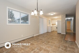 1010 14th St NW in Puyallup, WA - Foto de edificio - Building Photo