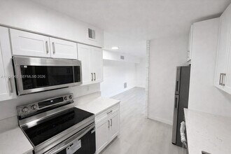 501 NW 13th St in Fort Lauderdale, FL - Building Photo - Building Photo