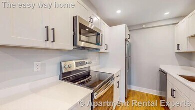 132 Sherman St in Cambridge, MA - Building Photo - Building Photo