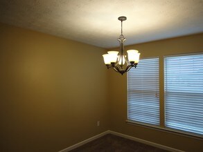 1441 Scenic River Dr in Dayton, OH - Foto de edificio - Building Photo