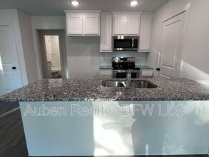 2430-2428 S Fannin Ave in Denison, TX - Building Photo - Building Photo