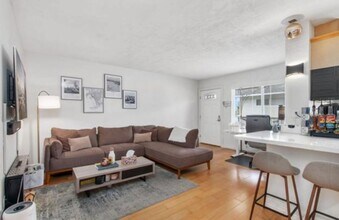 4360 42nd St in San Diego, CA - Building Photo - Building Photo