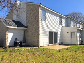 5717 Colter Ct in Virginia Beach, VA - Building Photo - Building Photo