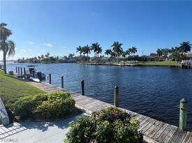 1908 SE 43rd St in Cape Coral, FL - Building Photo
