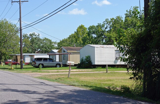 3324 Federal Rd in Pasadena, TX - Building Photo - Building Photo