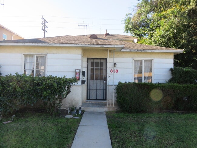 828 W Glenoaks Blvd, Unit 828