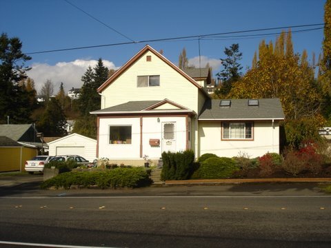 1809 Harris Ave in Bellingham, WA - Building Photo