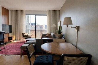 324 S 2nd St, Unit SI ID1504185P in Milwaukee, WI - Building Photo - Building Photo