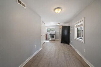 5016 Adams St, Unit Unit B in Denver, CO - Building Photo - Building Photo