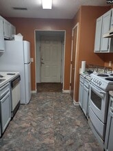 1005 Village Creek Dr in Columbia, SC - Building Photo - Building Photo