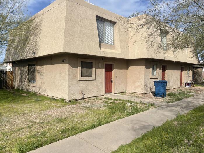 2247 S Apache Dr in Apache Junction, AZ - Building Photo