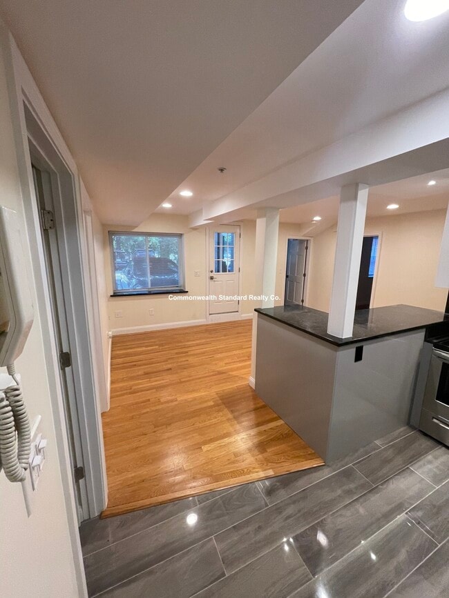 1801 Beacon St in Brookline, MA - Building Photo - Building Photo