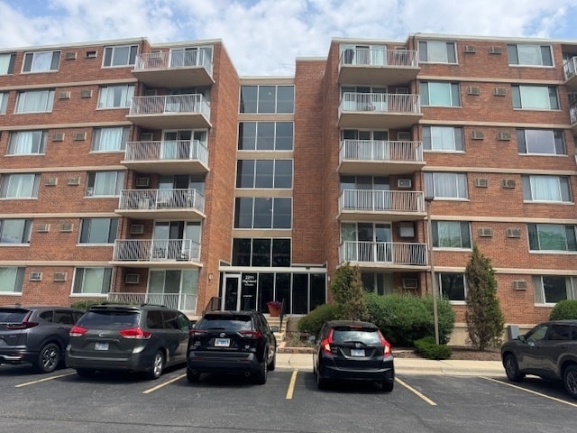 property at 2211 S Highland Ave