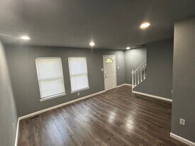 114 S Rock Glen Rd in Baltimore, MD - Building Photo